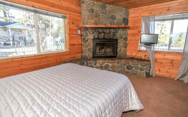 Lakeview Lodge #984 D