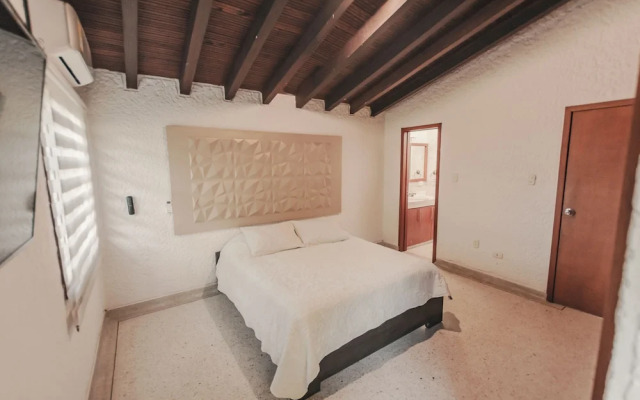 Casa Lago Boutique