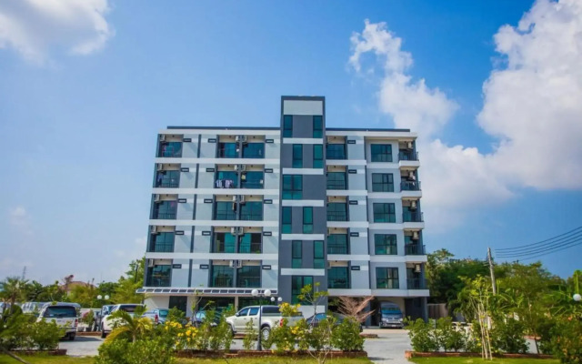 Promsook Apartment