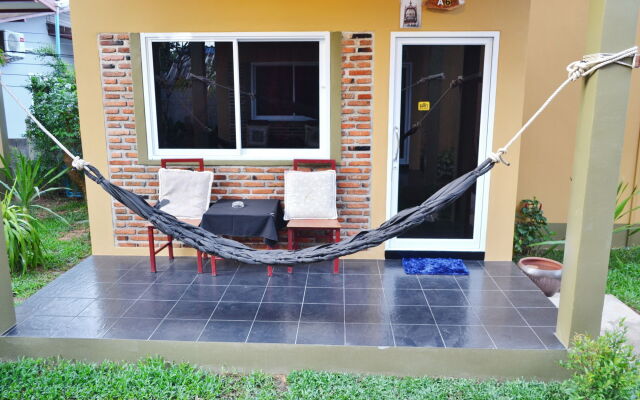 Lanta Baan Nok Resort (SHA Extra Plus)
