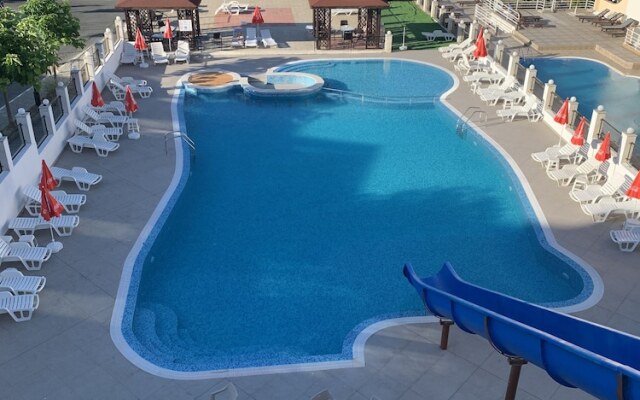 Hotel Corona - All Inclusive