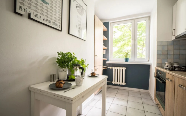 oompH Warsaw Central Deluxe Apartment