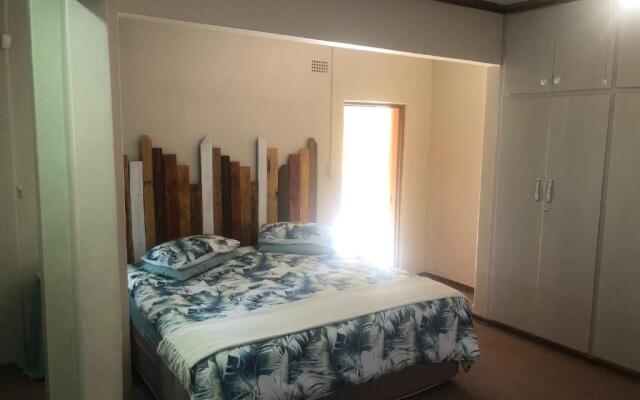 Jolani 2 Guest House