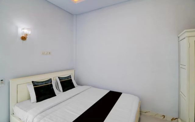 Hotel O near Mangusada Hospital formerly Rare Home Cozy Stay Premier 2 – Guest Rooms – Lukluk