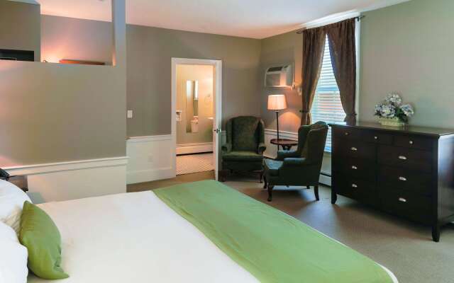 Essex Street Inn & Suites, Ascend Hotel Collection