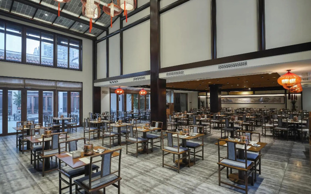 San Po Hotel