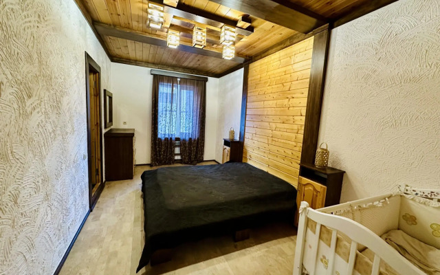 Апартаменты на улице Аланская 25