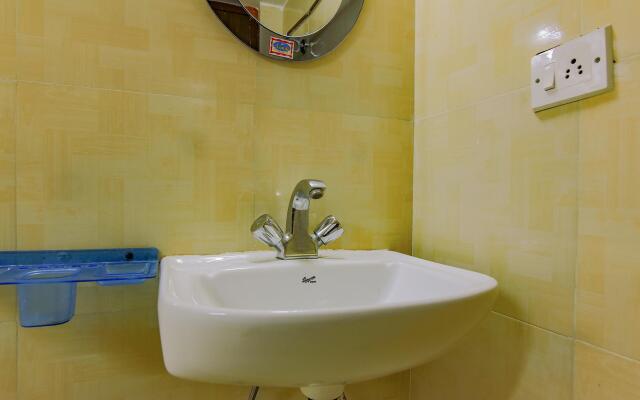 FabHotel Sharma Inn