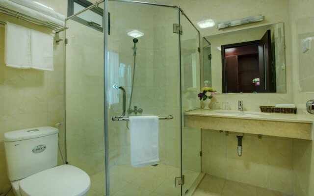 TQT Hotel