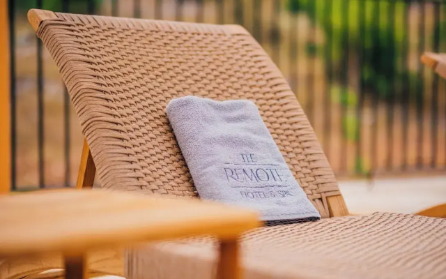 The Remote Hotel