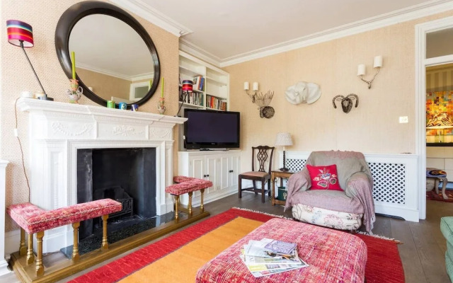 Beautiful Homely 3 Bedroom Battersea Park
