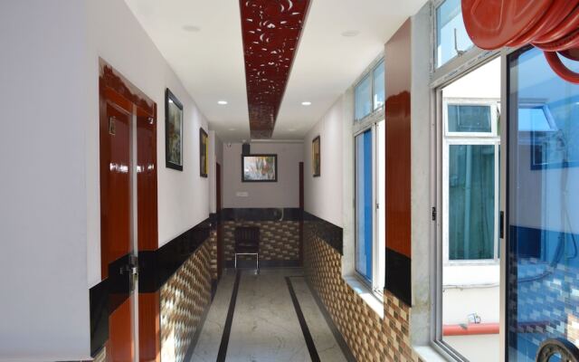 Hotel Biswanath