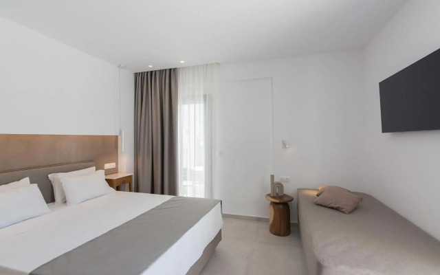 Nami Hotel & Suites