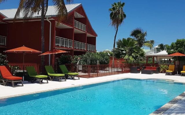 Palm Court Residence & Hotel at Orient Beach