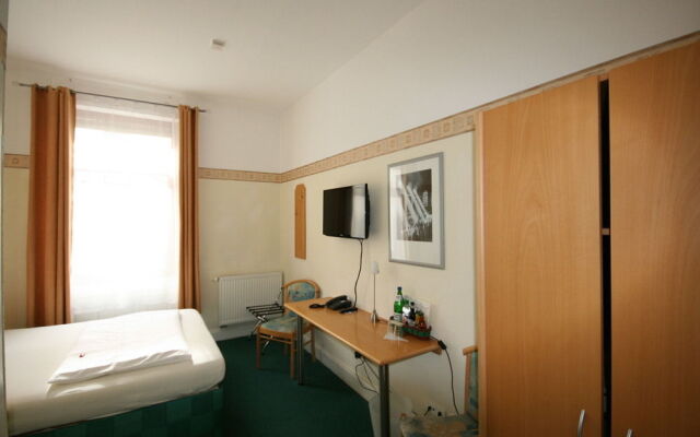 Hotel Classic Inn