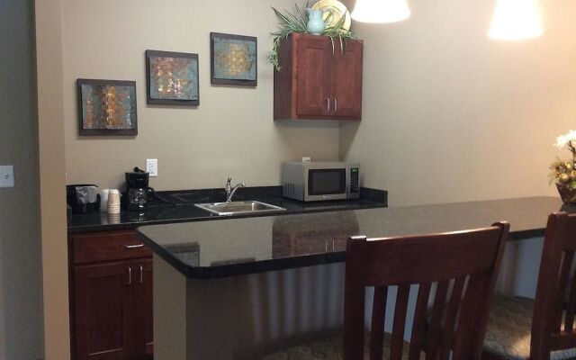 Cardinal Inn & Event Center