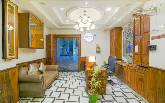 Royal Rafahiya - A Rooftop Lake View Hotel Near Lake Pichola