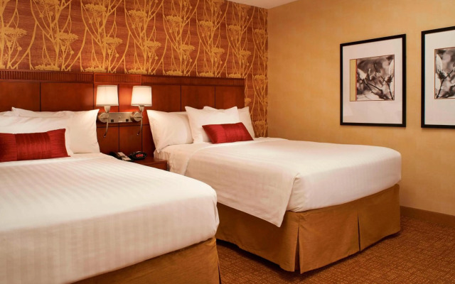 Courtyard by Marriott Chicago Arlington Heights / South