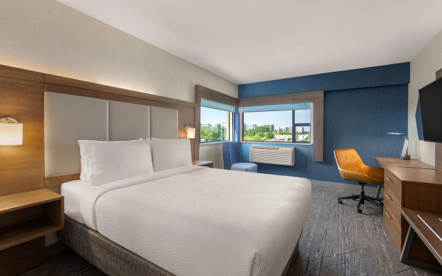 Holiday Inn Express Vancouver Airport Richmond by IHG