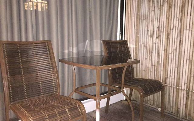 Homy Hotel Central