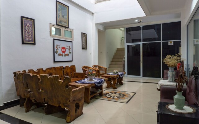 Oyo 916 Bintara Guest House