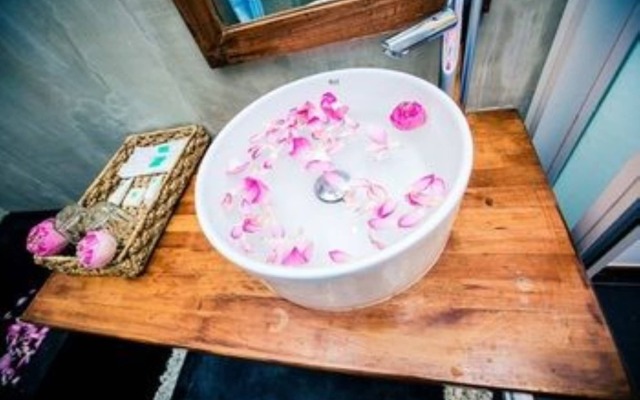 Monsoon Boutique Hotel