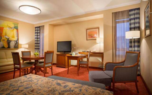 Best Western Premier Hotel Astoria