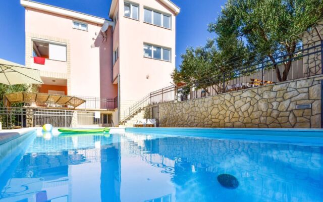 House Relax Maslenica