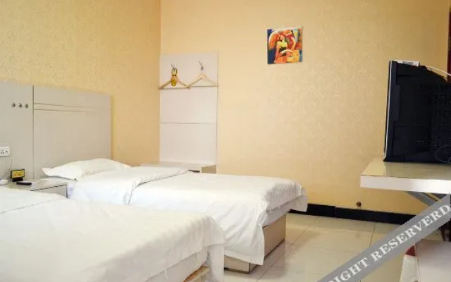 Zhumadian Yuanyuan Express Hotel