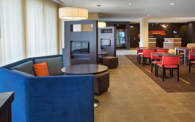 Courtyard by Marriott Paramus