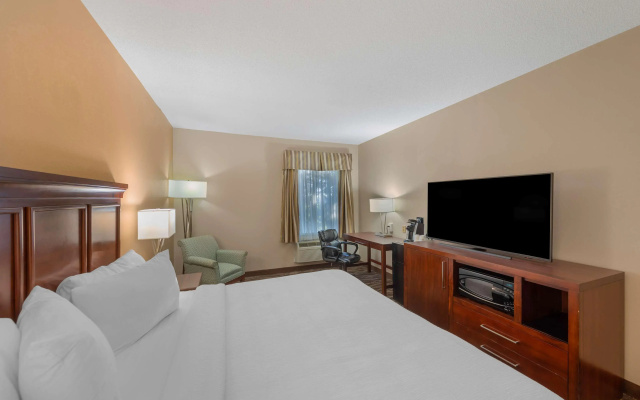 Best Western Plus Russellville Hotel & Suites