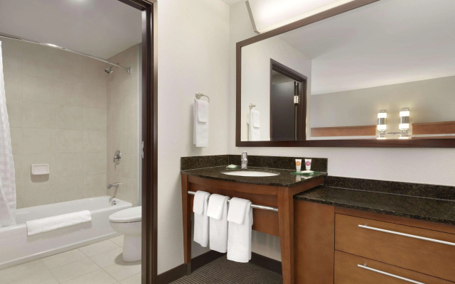 Hyatt Place Portland Airport