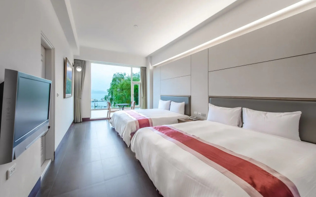 Shui Yang Lakeview House with Elevator