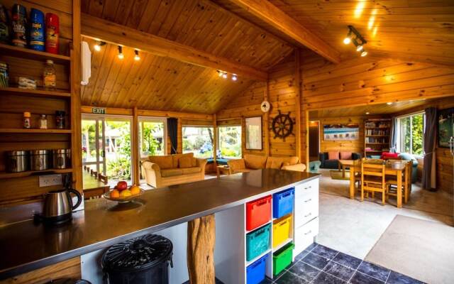 Tatahi Cove - Hostel