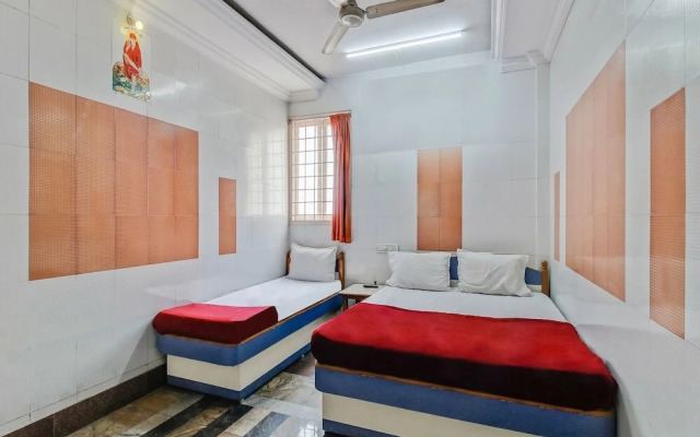 SVR Sai Priya by OYO Rooms