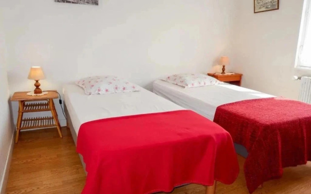 Holiday Home Les Genêts - PMR100