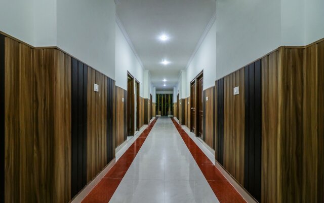 OYO 18465 Hotel Nestway