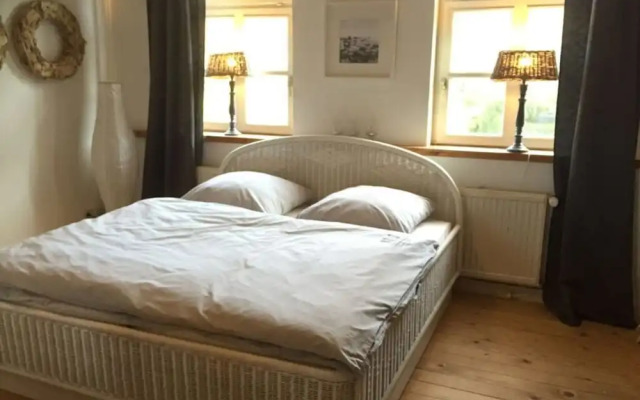 Majestic Apartment in Brakel