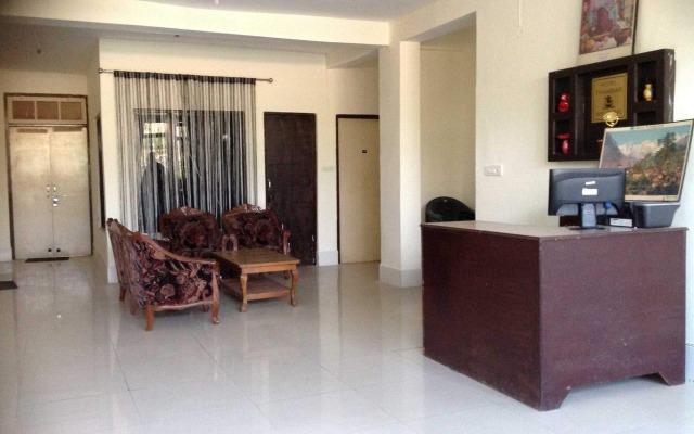 Hotel Thamsar