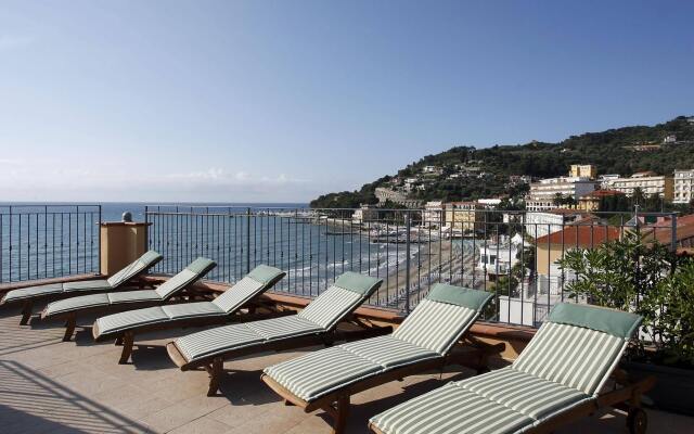 B&B Hotel Diano Marina Palace