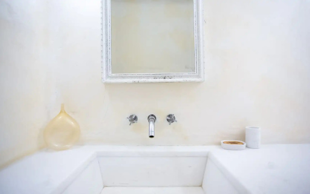 Cyra Mykonos Estate