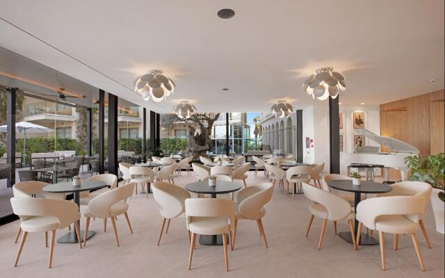 Viva Golf Adults Only 18+