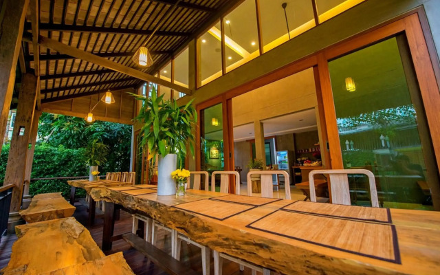Chu Hotel