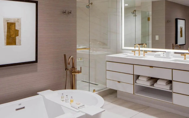 Hotel Crescent Court