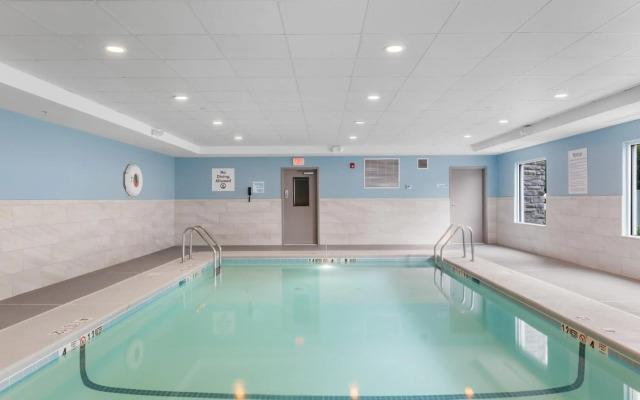 Holiday Inn Express Hartford – Newington, By IHG