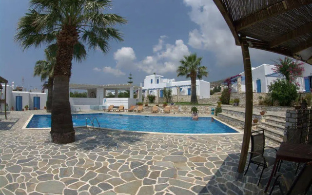 Drios Paros Luxury Hotel