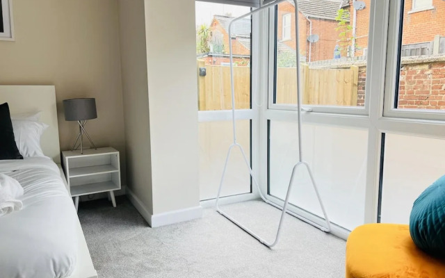 Amber Apartment 2 in Newmarket