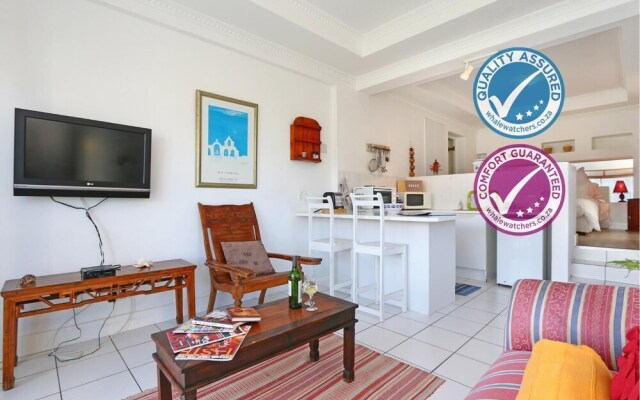 Studio Apartment Fish Hoek Bay