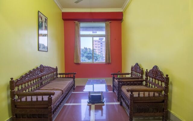OYO 7359 Hotel Rhino