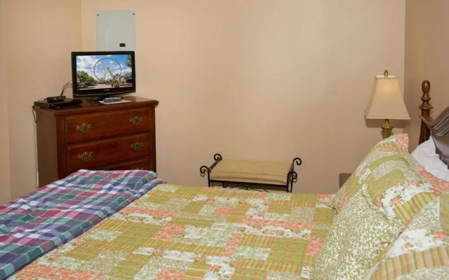 Whispering Pines 211